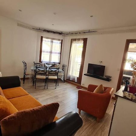 Grand Appart - Avec Terrasse Reims Exterior foto